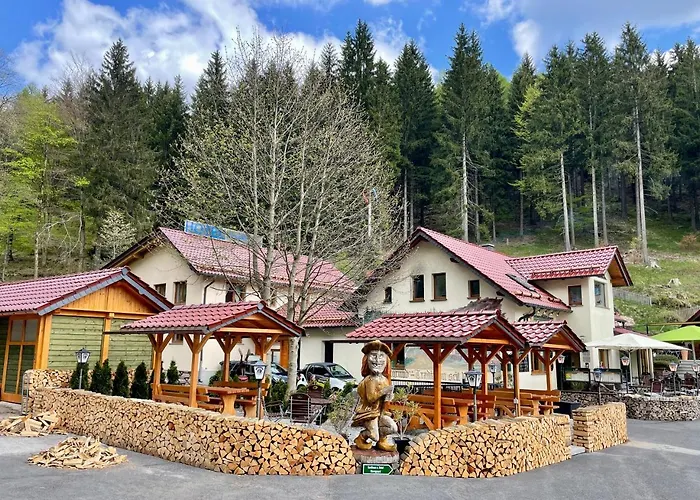 Hotel & Sterngrund Zella-Mehlis