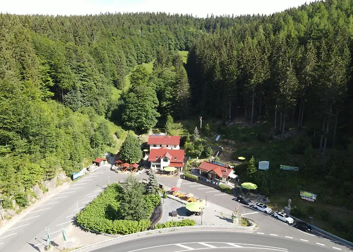 Hotel & Sterngrund Zella-Mehlis